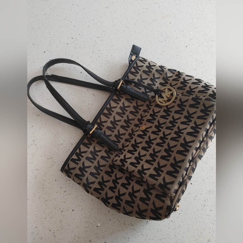 Michael Kors Signature Black and Tan Tote
